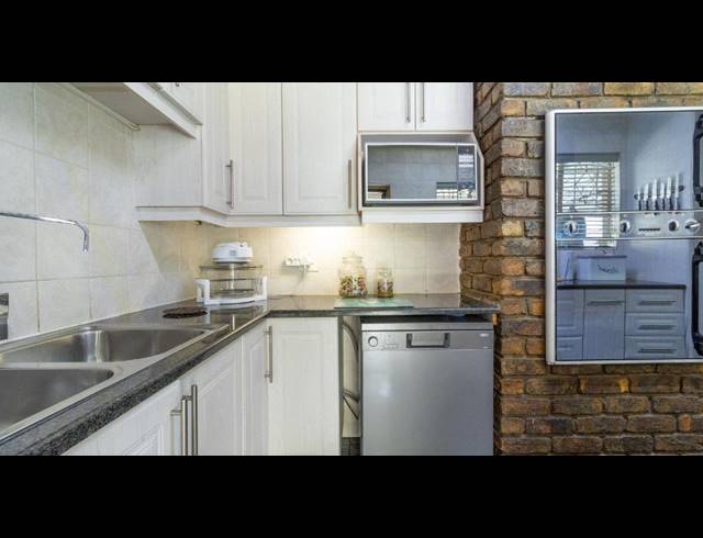 3 BEDROOM HOUSE FOR SALE IN BRACKENHURST
